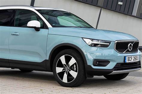 volvo xc40 co2 price.